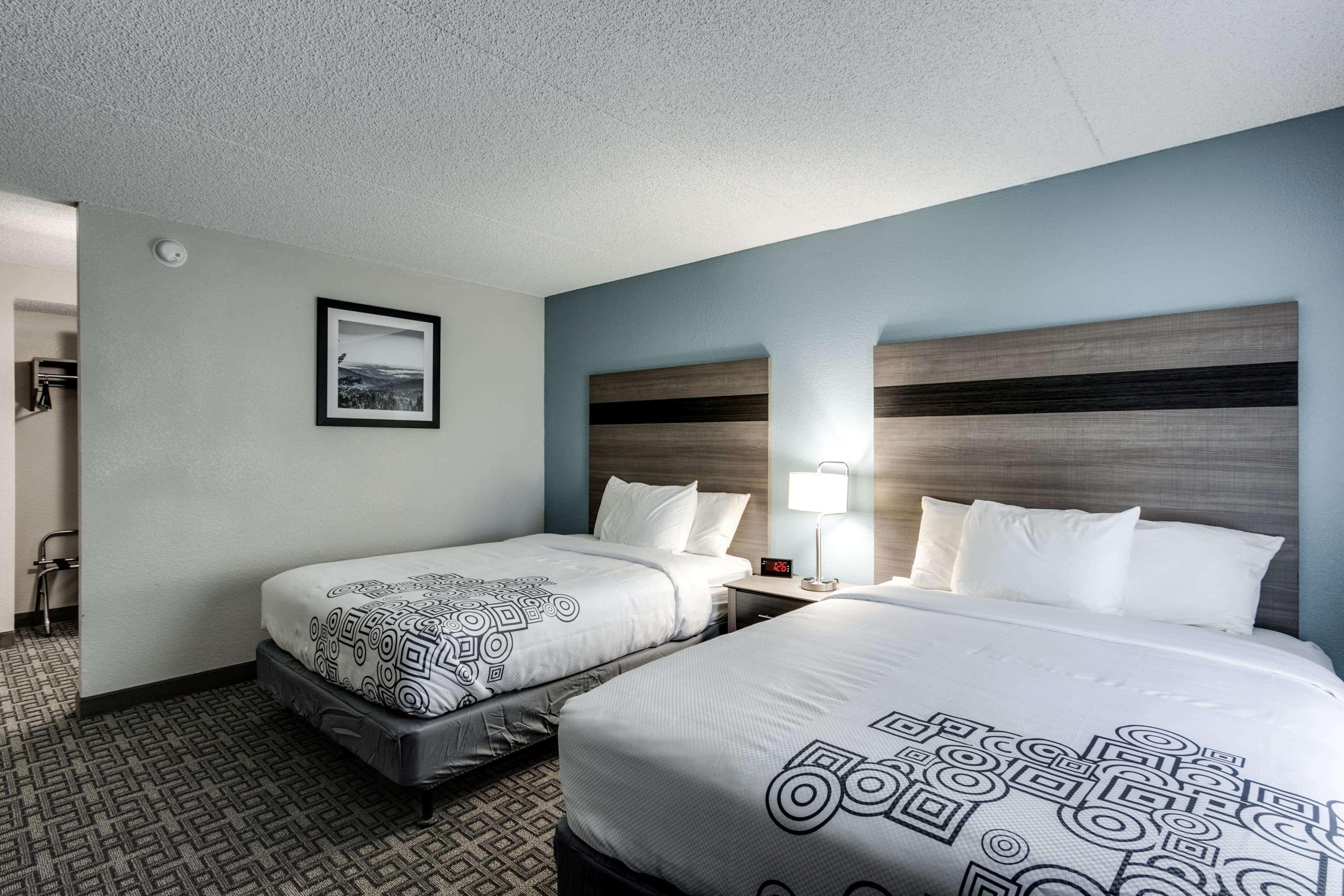 Days Inn & Suites By Wyndham ספוקיין מראה חיצוני תמונה