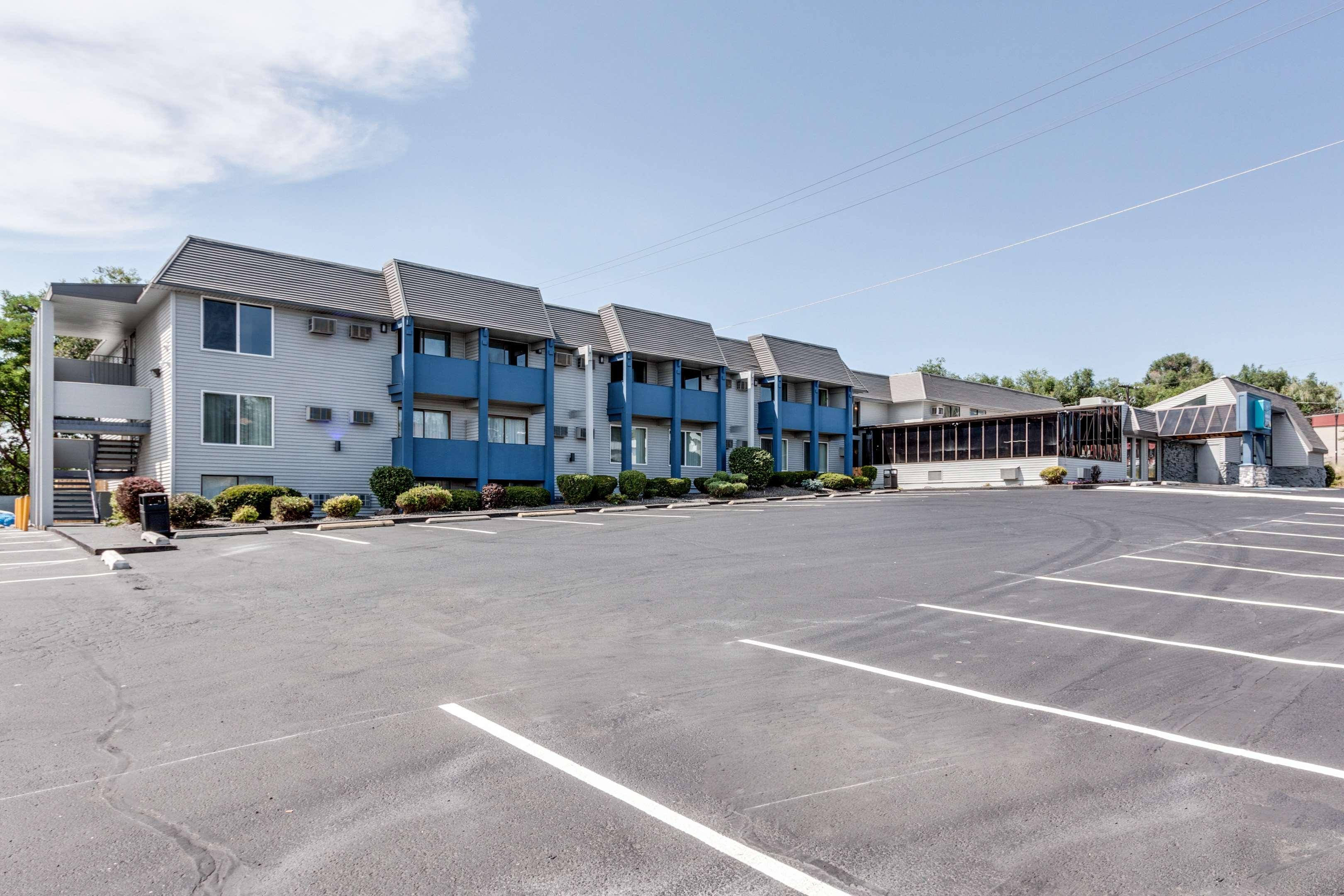 Days Inn & Suites By Wyndham ספוקיין מראה חיצוני תמונה