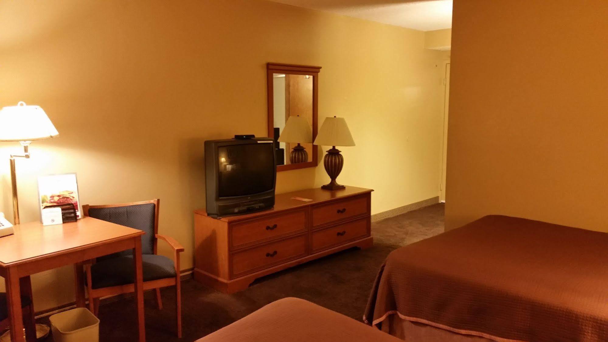 Days Inn & Suites By Wyndham ספוקיין מראה חיצוני תמונה